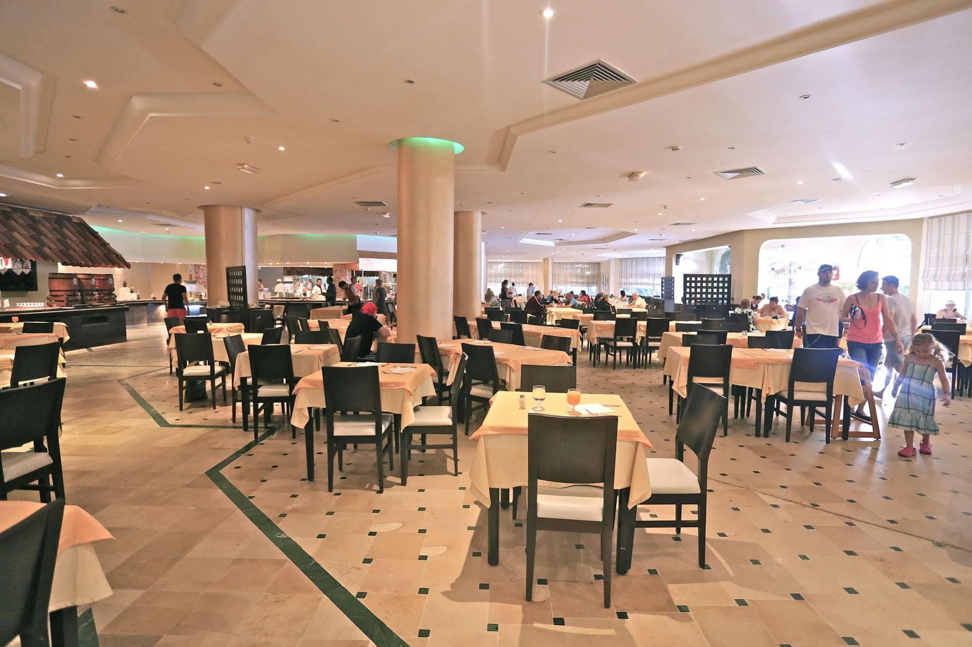 Garden Hotel